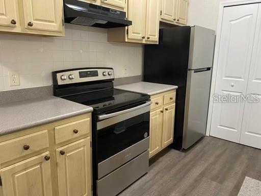 Building Photo - 1125 Lake Shadow Cir