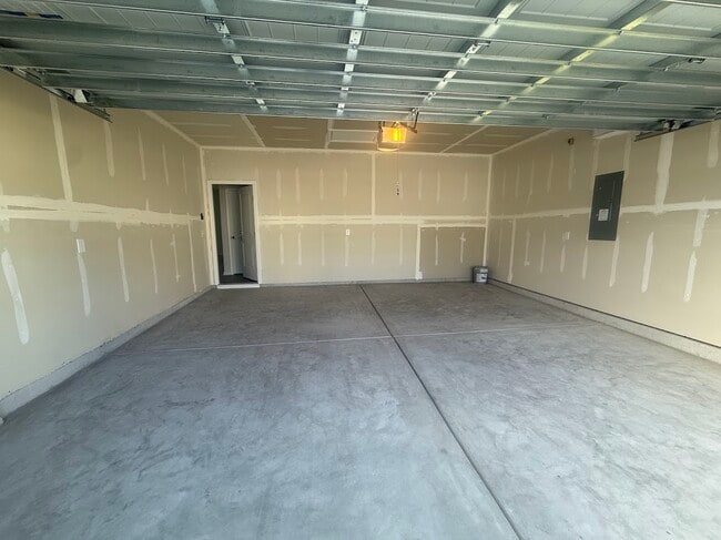 Building Photo - 1022 Laconic Dr