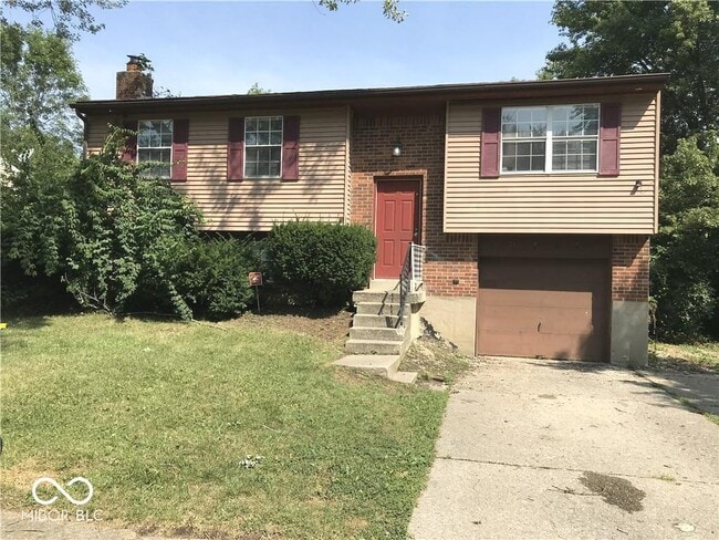 Primary Photo - 9444 English Oak Dr