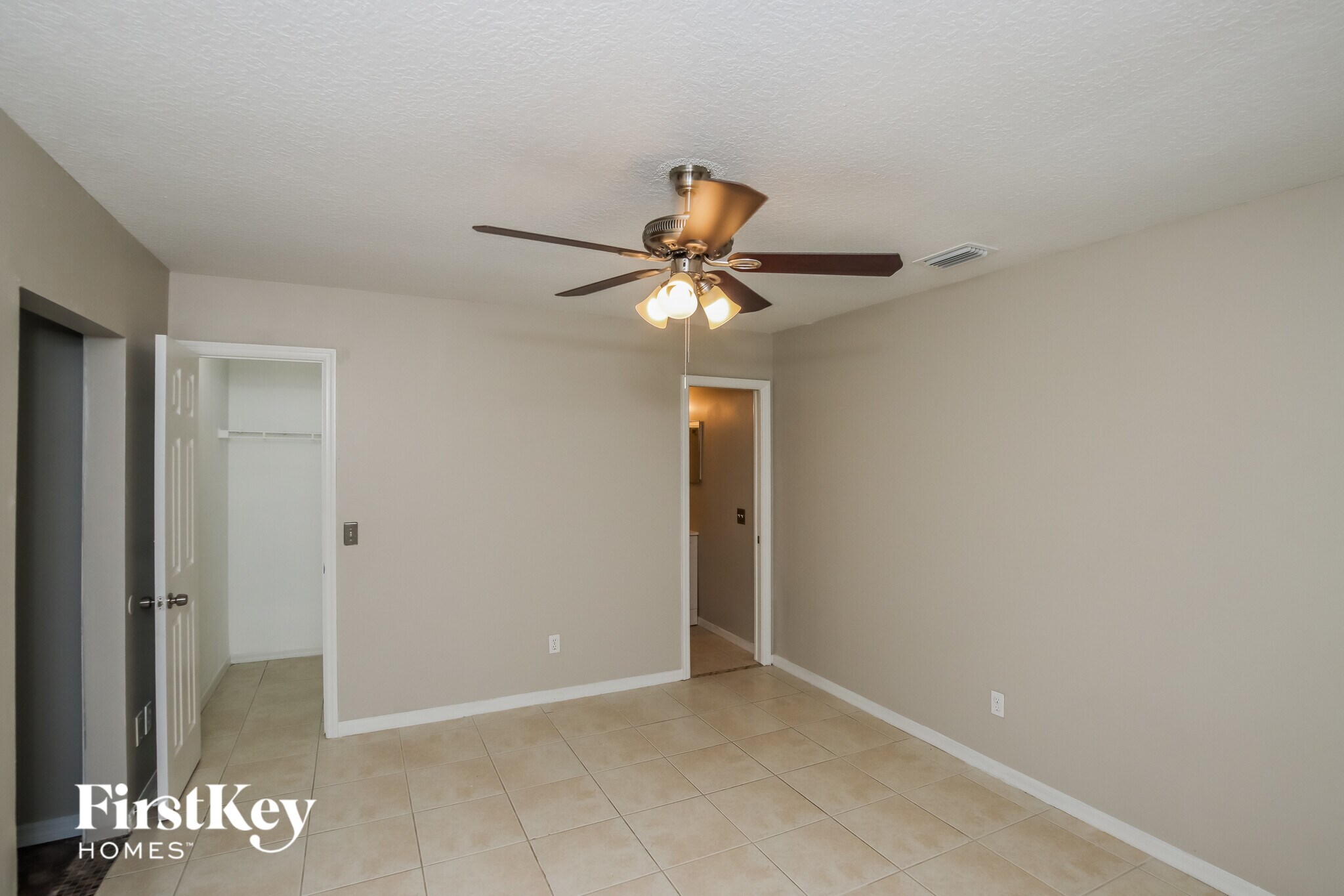 Building Photo - 1992 Tranter Ave SE