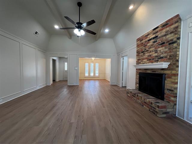 Building Photo - 2501 Primrose Dr