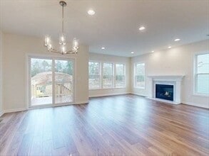 Building Photo - 118 Heron Ln