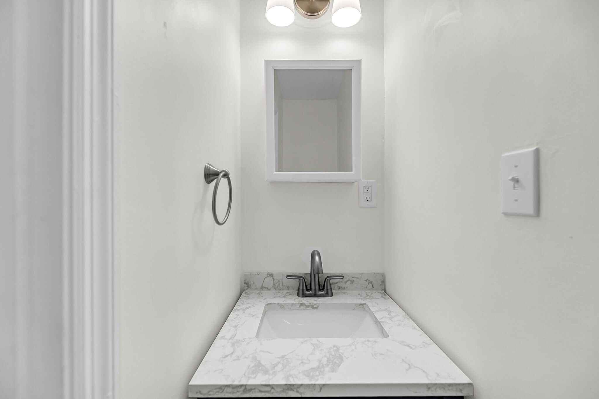 En suite of Bedroom 2 (sink and toilet) - 1594 Point Park Dr