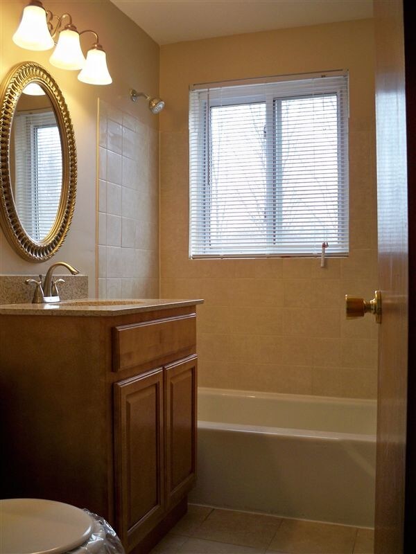 Building Photo - 1 br, 1 bath Apartment - The Francis