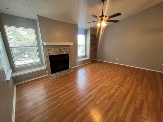 Building Photo - 5309 Indio Dr