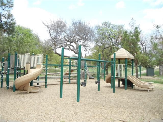 Building Photo - 2912 Country Pl Cir