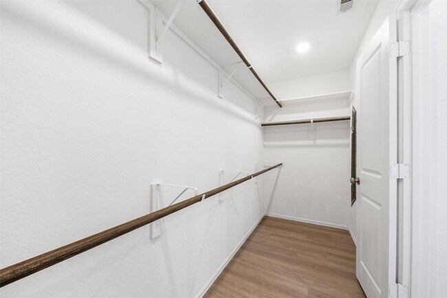 Building Photo - 26707 Andorra Colony Ct