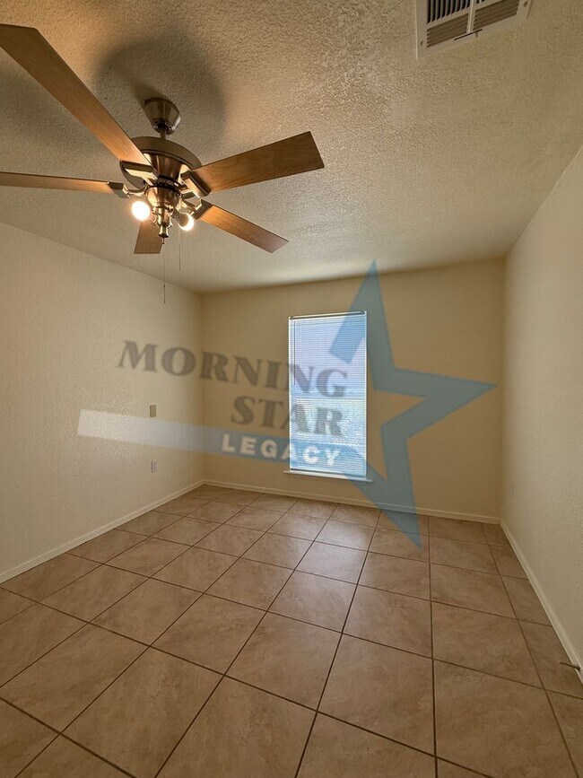 Building Photo - 5103 Micro Rd