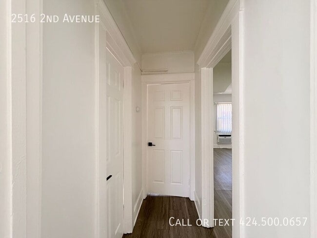 Building Photo - 2516 2nd Ave