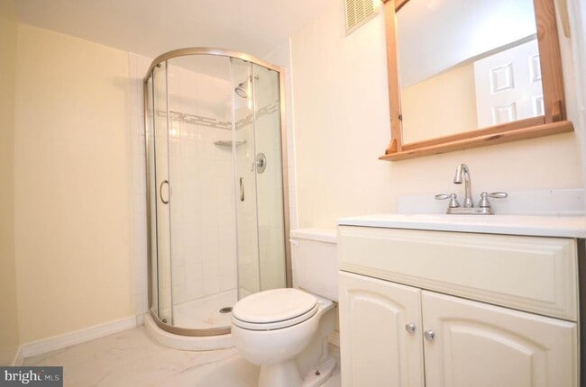 Building Photo - 9440 William Kirk Ln