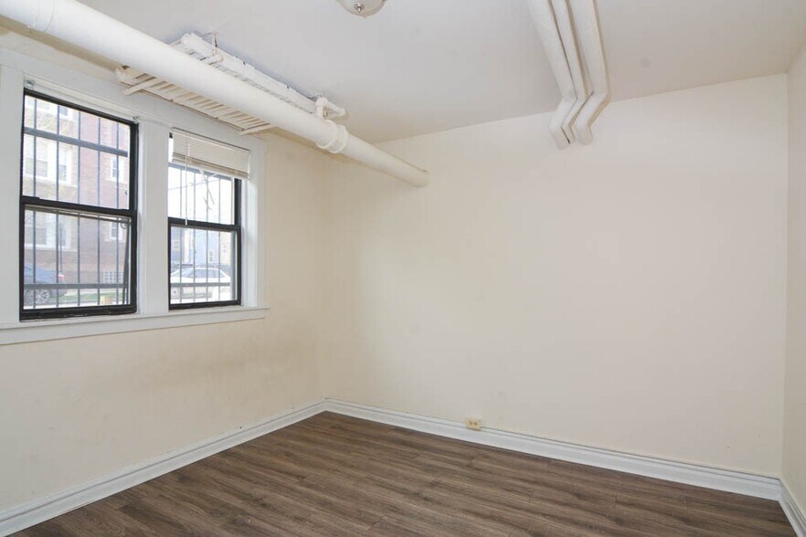 Building Photo - 1532 N Kedzie Ave