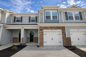 Building Photo - 377 Creekview Rd