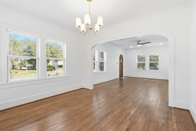 Building Photo - 4701 Avenue N 1/2 Rear