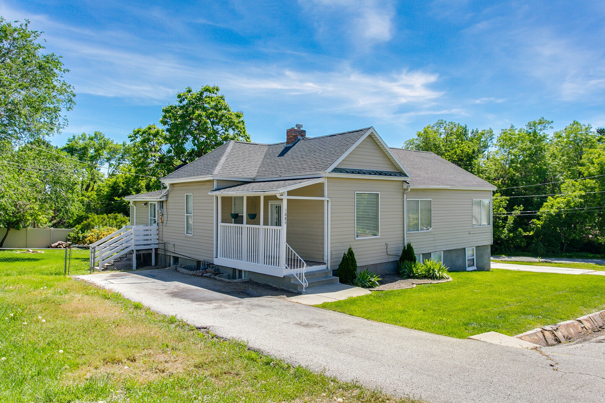 Building Photo - 1884 E 4500 S