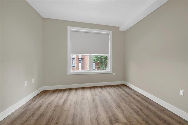 Building Photo - 4237 Bergen Turnpike