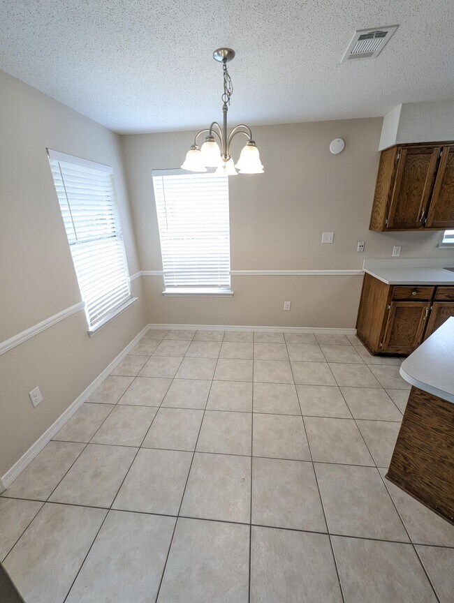 Building Photo - 8909 Colony Ridge Cir