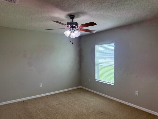 Building Photo - 1377 N Platte Ct