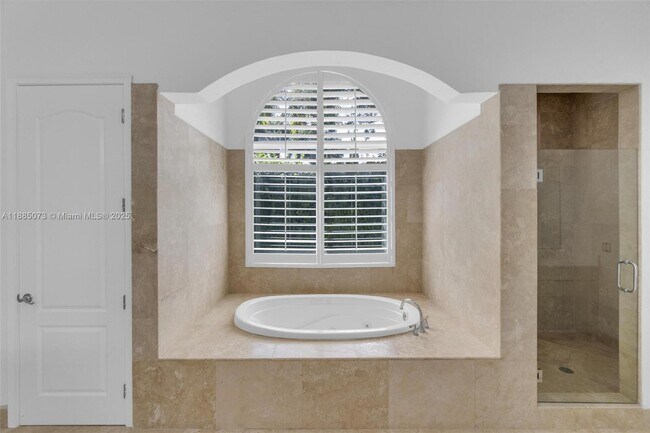 Building Photo - 17910 SW 80th Ave