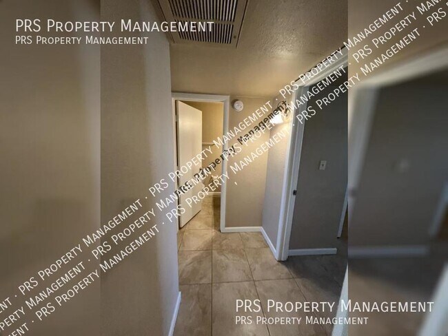 Building Photo - 157 W Inglewood St