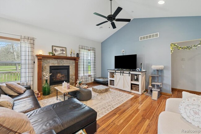 Building Photo - 4520 Katherina Z Pl