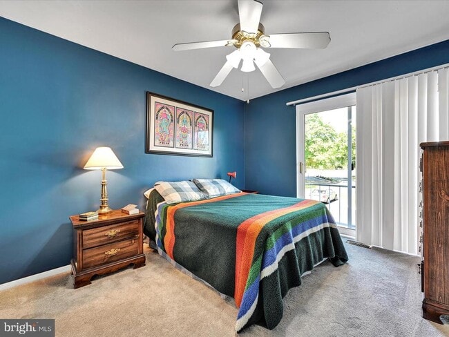 Building Photo - 212 Saratoga Ct