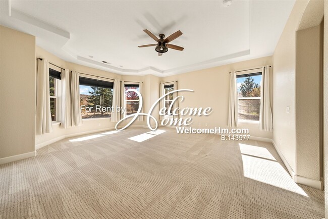 Building Photo - 15020 Redmond Lp