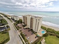 Building Photo - 840 Ocean Dr