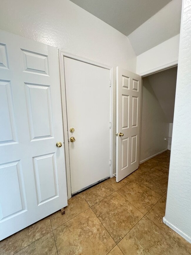 Building Photo - San Tan Queen Creek 4 bed 2.5 bath For rent