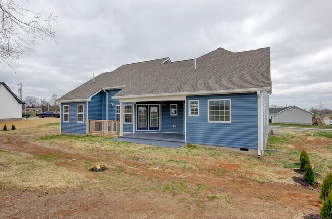Building Photo - 127 Riverbend Dr