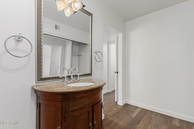 Building Photo - 14034 N 60th St