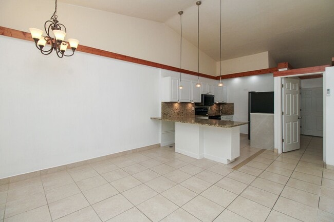 Building Photo - ANNUAL UNFURNISHED ** Wiggins Pass West **...