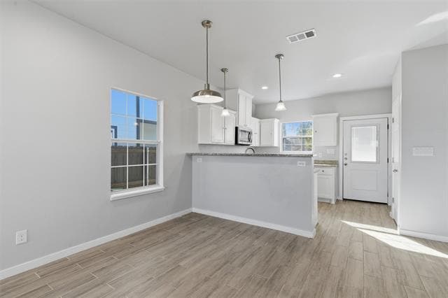 Building Photo - 4705 Washington St