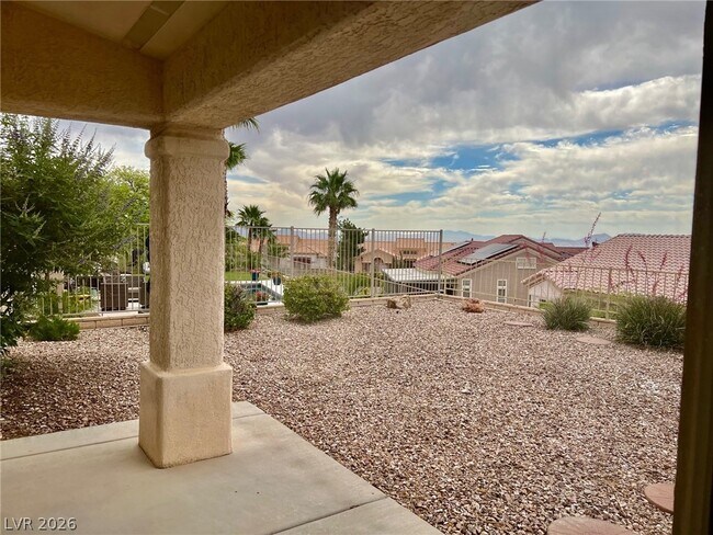 Building Photo - 2720 Hope Forest Dr
