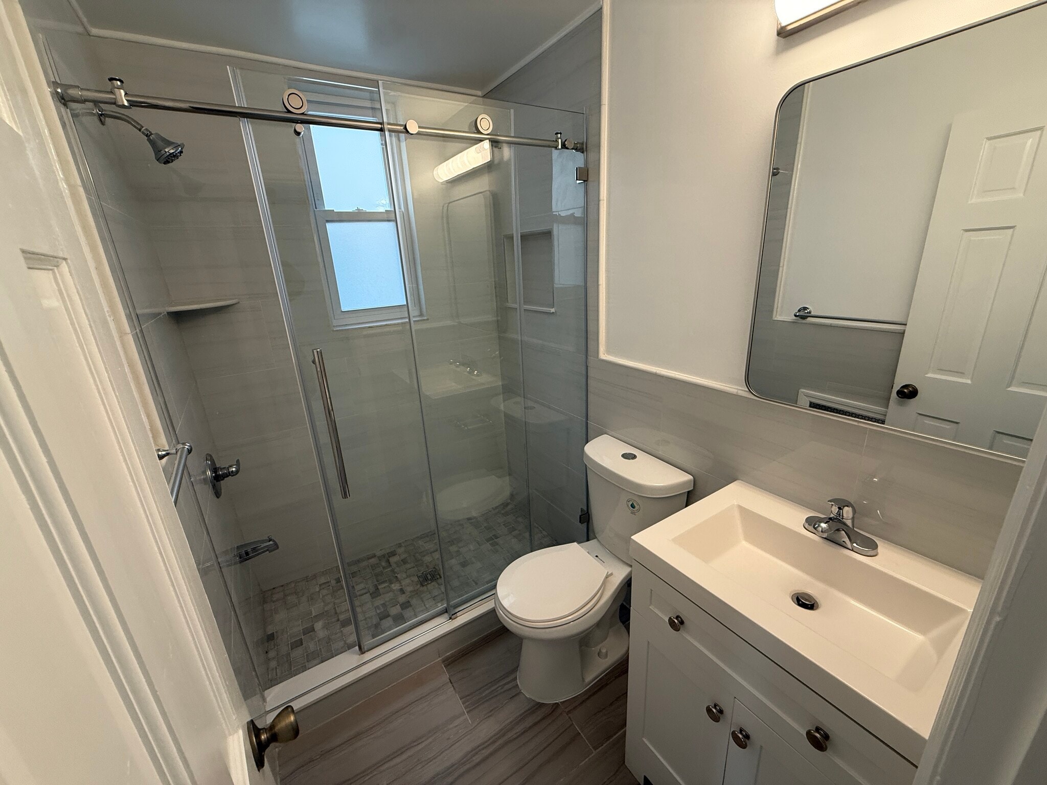 Building Photo - 1115 11th St