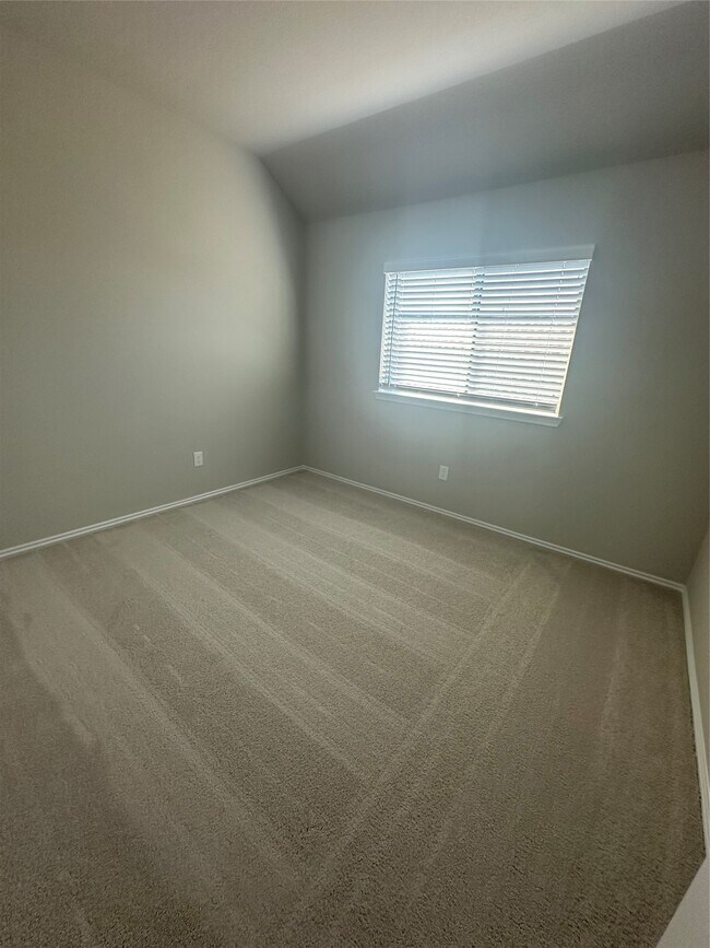 Building Photo - 206 Mercury Sky Rd