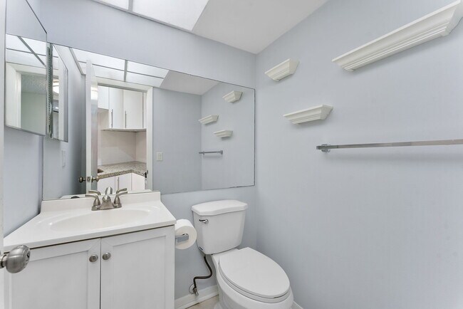 Building Photo - 9370 SW 8th St