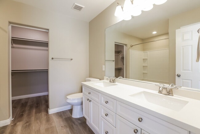 Building Photo - 7706 Unicorn Tapestry Ct