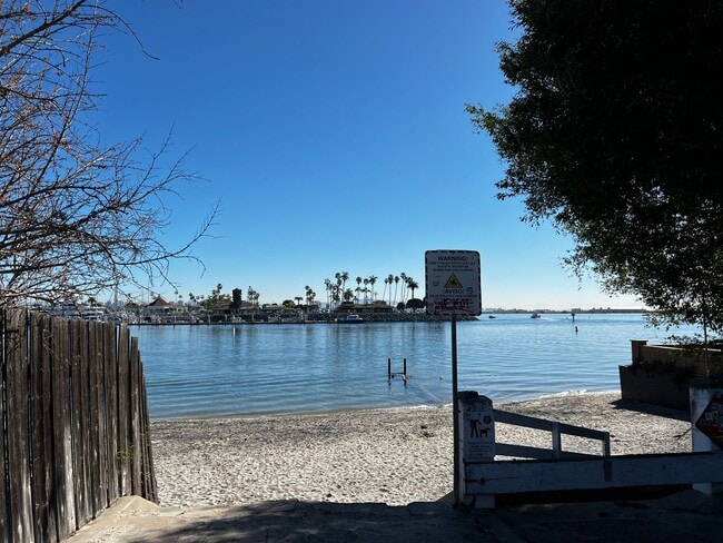 Building Photo - Peek A Boo View of San Diego Bay! Serene C...