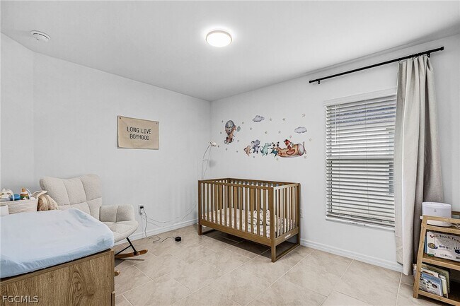 Building Photo - 4007 San Clemente Ct