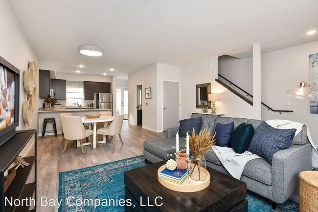 Building Photo - Henley Townhomes