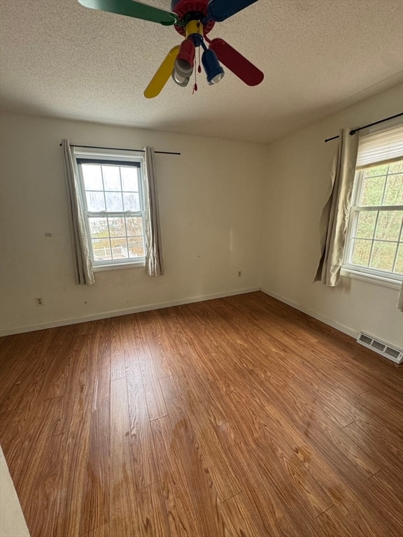 Building Photo - 229 Ramblewood Dr