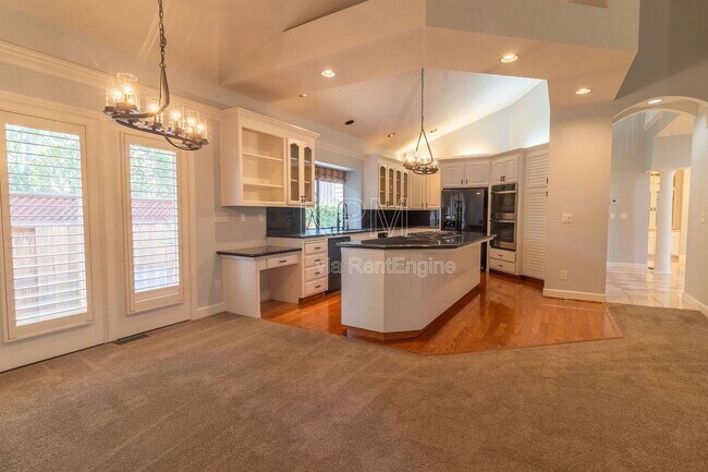 Building Photo - 672 Cypress Run
