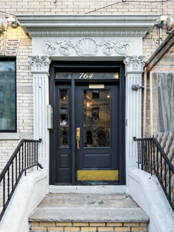 Building Photo - 764 St Johns Pl