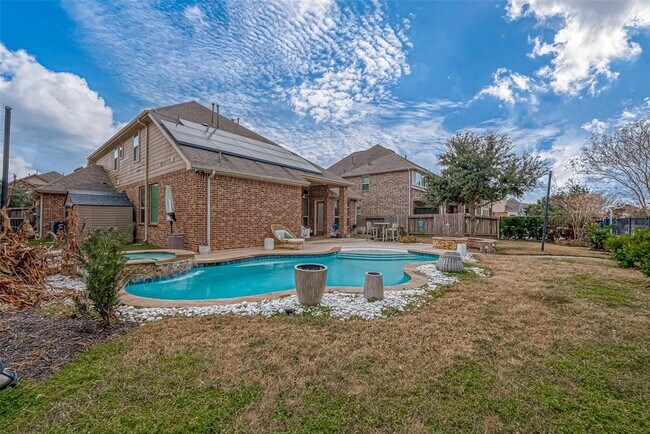 Building Photo - 619 Cypress Creek Ln