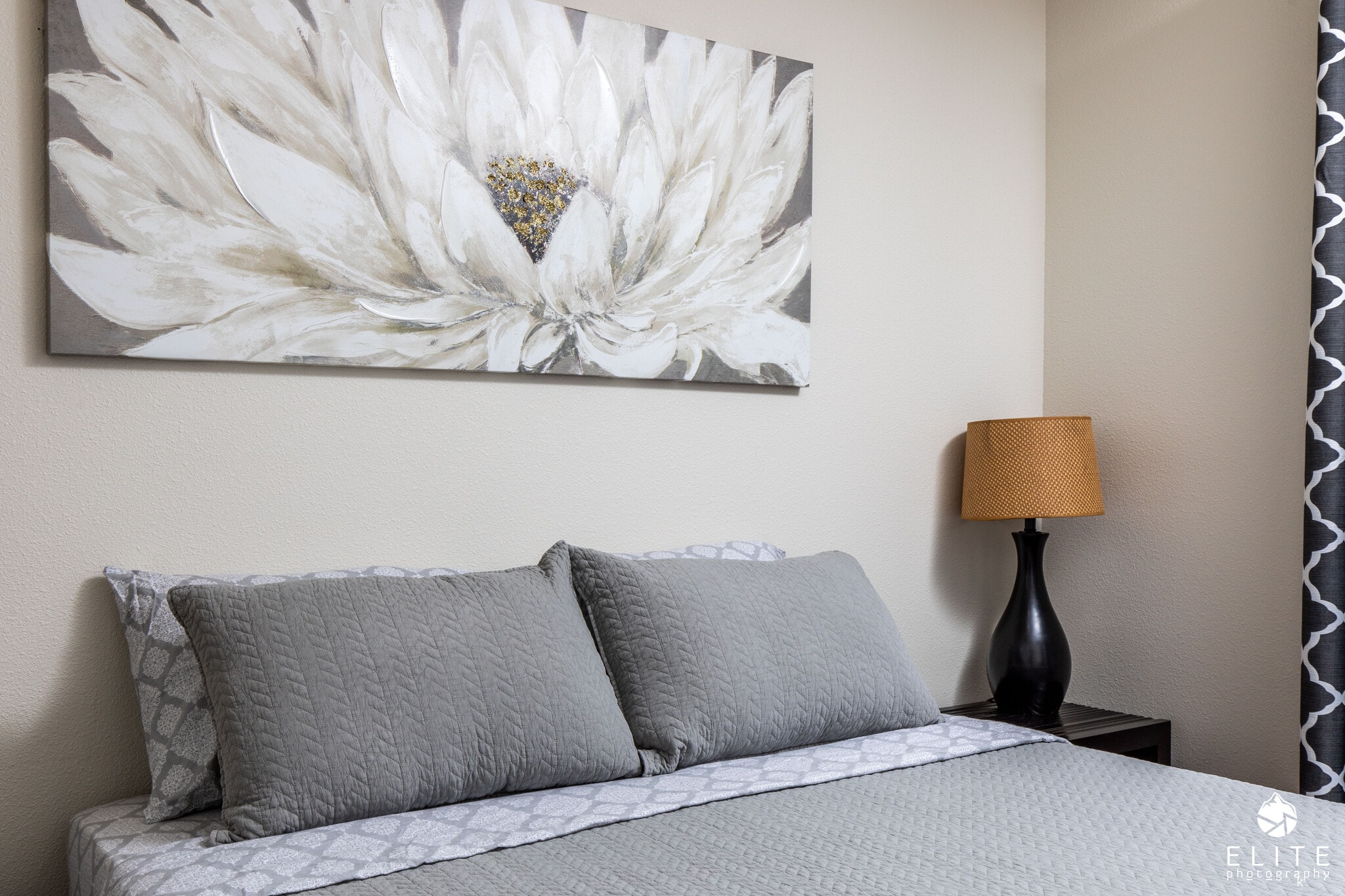 Building Photo - 920 W Wilder Ave