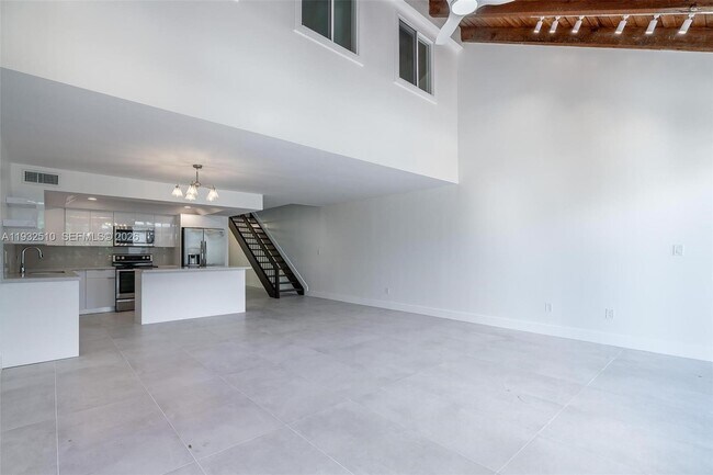 Building Photo - 8708 SW 79th Pl