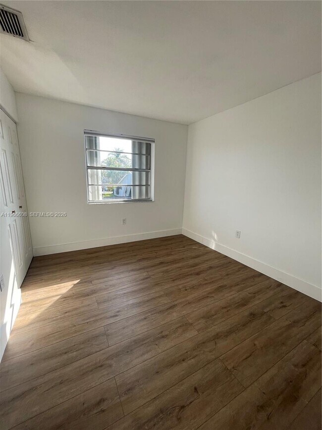 Building Photo - 15280 SW 80th St