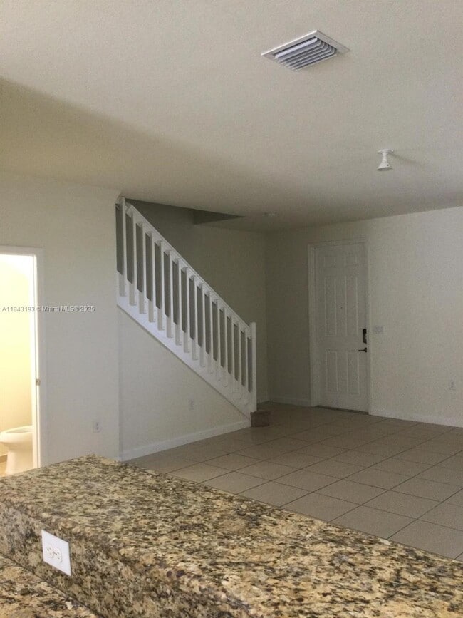 Building Photo - 9525 SW 171st Ct