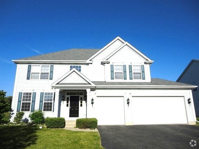 Building Photo - 16438 Fairfield Dr