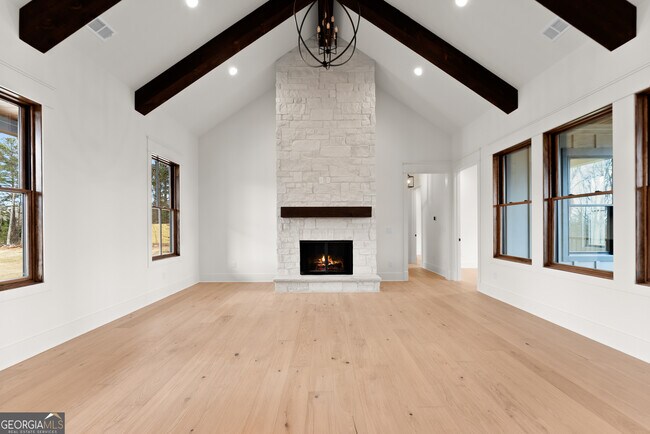 Building Photo - 3255 Tanners Mill Rd